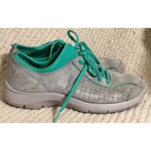 Dansko Women's Elise Gray‎ Suede Walking Shoes Sneakers - Size 8